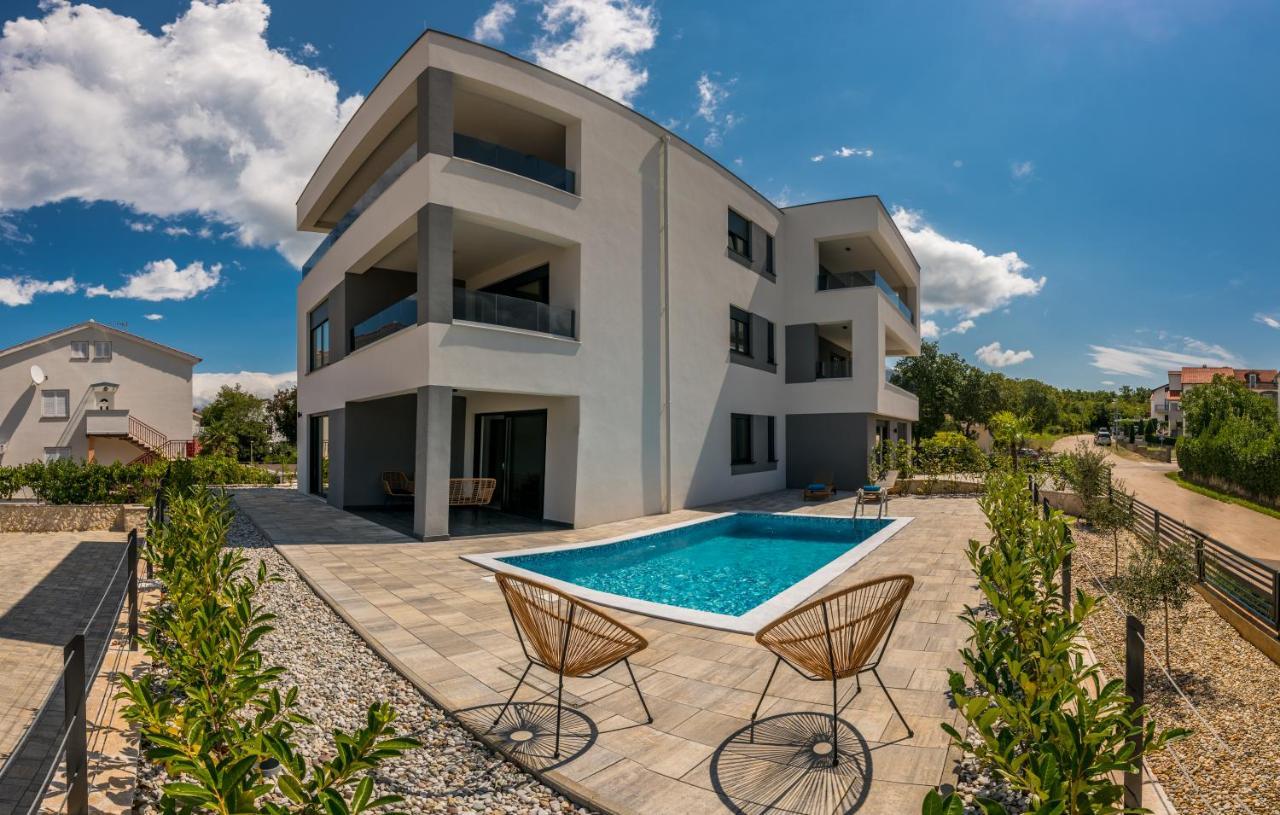 Vila Stemark Njivice Εξωτερικό φωτογραφία