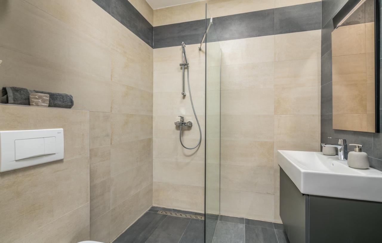 Vila Stemark Njivice Εξωτερικό φωτογραφία