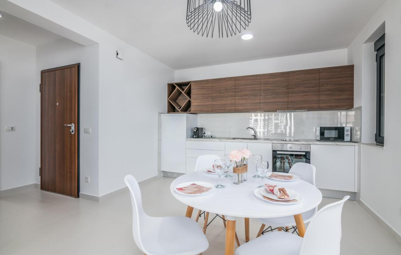 Vila Stemark Njivice Εξωτερικό φωτογραφία