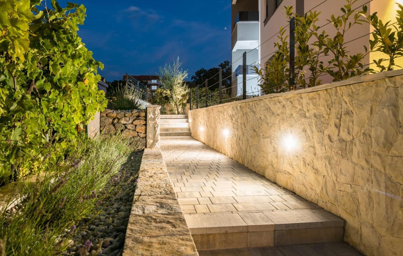 Vila Stemark Njivice Εξωτερικό φωτογραφία