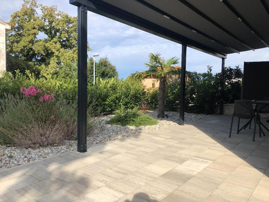 Vila Stemark Njivice Εξωτερικό φωτογραφία