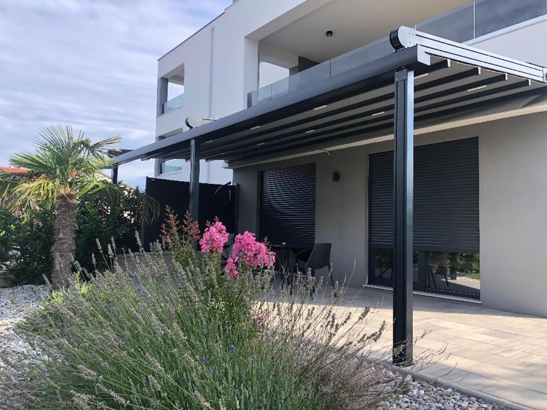 Vila Stemark Njivice Εξωτερικό φωτογραφία